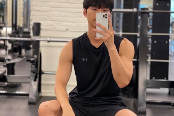 안녕하세요 구독자 여러분! <br>날이 추워져서 감기 조심하세요? <br> <br>멤버십 관련 문의가 많아서 안내드리려고 합니다:) <br> <br>✅멤버십 가입 <br> <br><소소년PPV 가입>을 해주셔야 PPV영상 시청이 가능합니다:) <br>기본 소소년으로 가입을 하셨다면 PPV업그레이드⬆️ 해주셔야 하는데, 업그레이드..