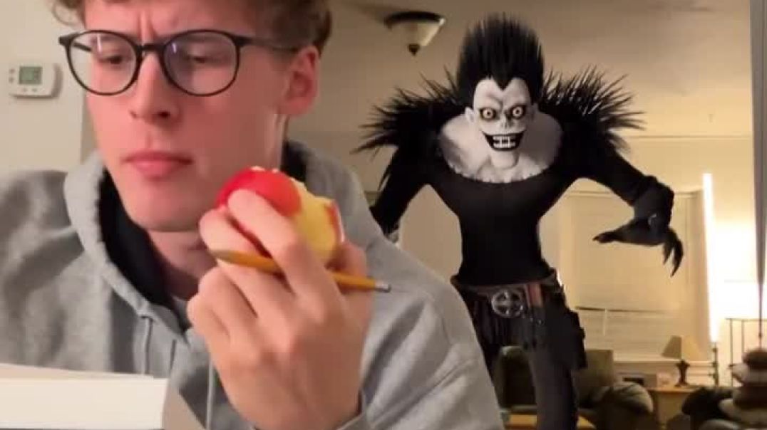 Our apples are mysteriously disappearing 🍎